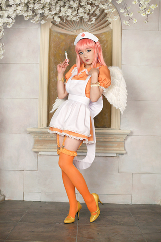 Illustration for article titled Welcome to a Korean Cosplay Inferno (Burn Baby, Burn)